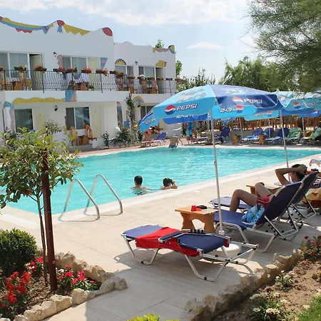 Hotell Laguna 2*